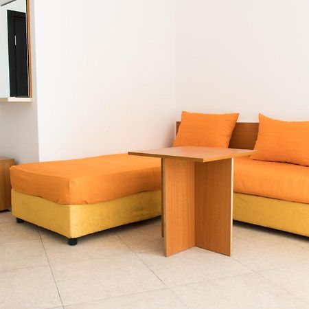 Vm Apartments Robinson Beach Поморіє Екстер'єр фото